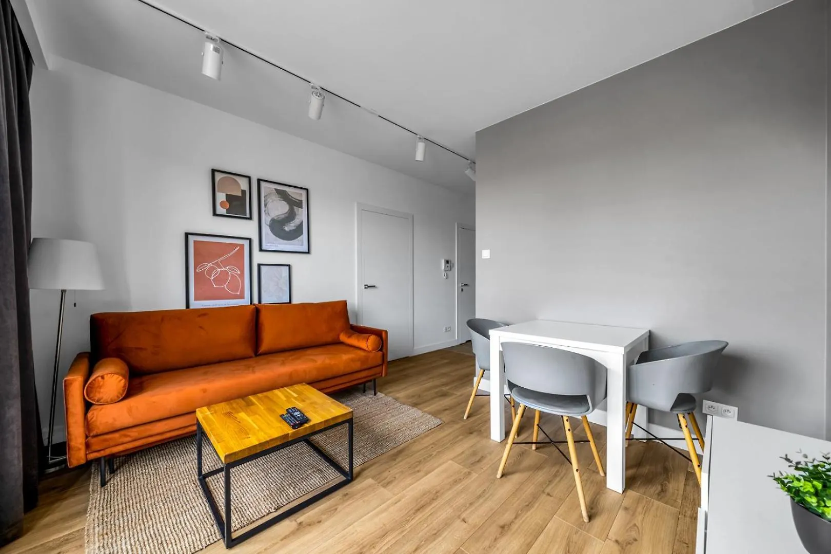 Yoursecondflat Siedmiogrodzka-Grzybowska Warsaw
